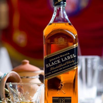 Jonnie Walker Black Label, Шотландия 50мл/980₽